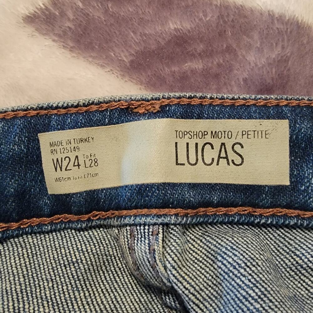 Topshop Moto Petite Lucas Jeans 24P Cropped Distressed Ripped Denim - Picture 3 of 12